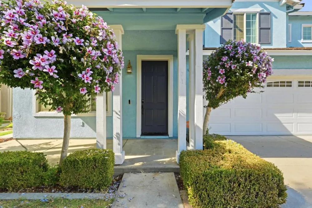 1951 Trail Way Turlock, CA 95382