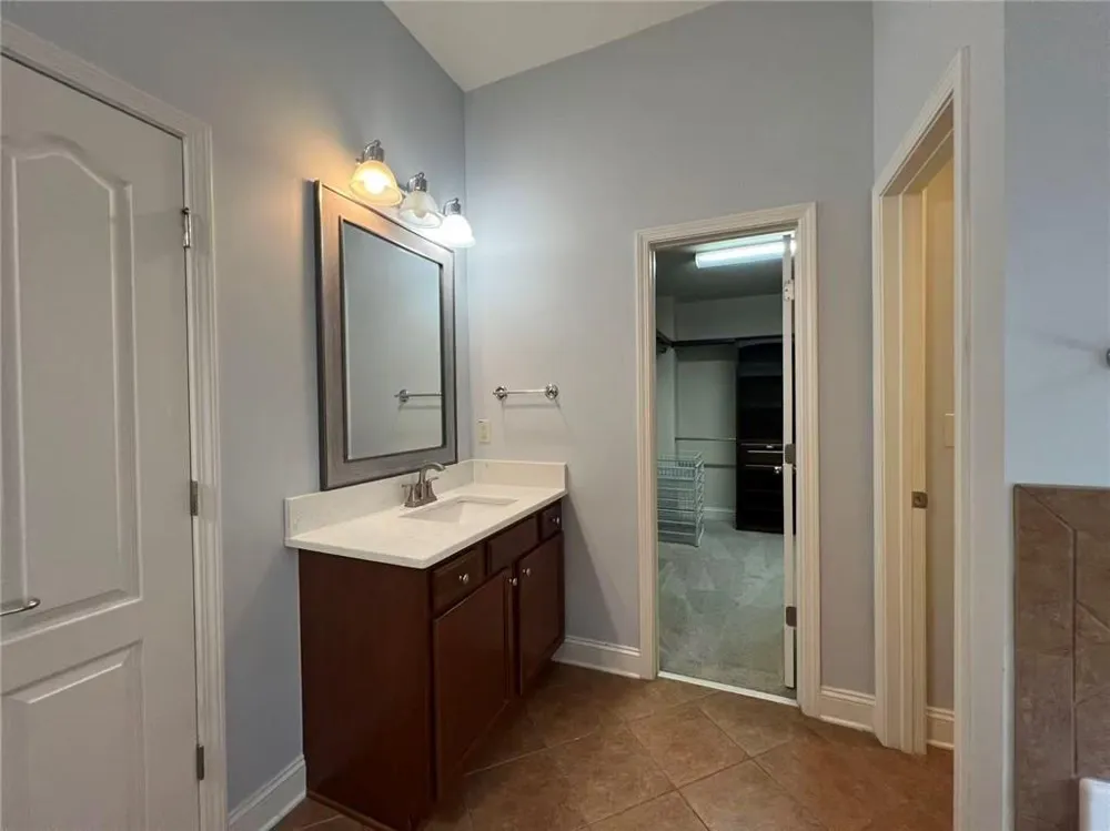 2394 Delamore Duluth, GA 30097