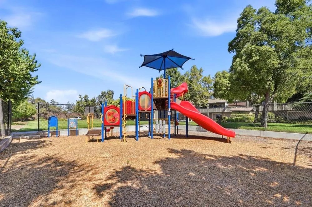 801 Nash Road #A9 Hollister, CA 95023