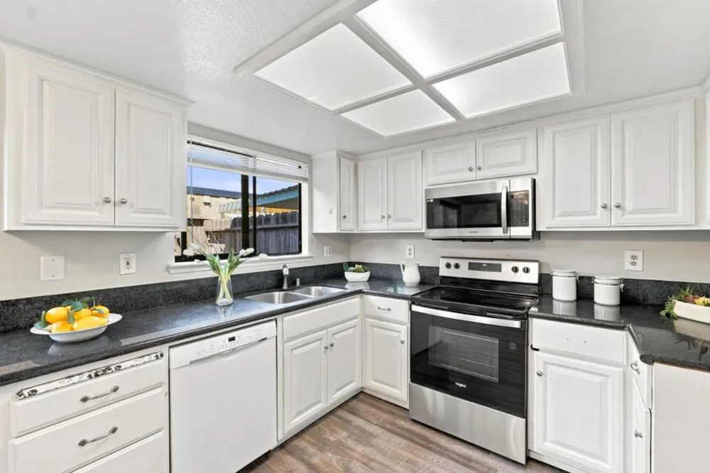 801 Nash Road #A9 Hollister, CA 95023