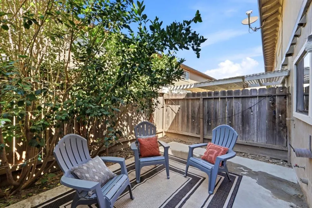 801 Nash Road #A9 Hollister, CA 95023