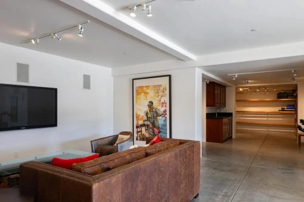 18 Touche Carmel, CA 93923
