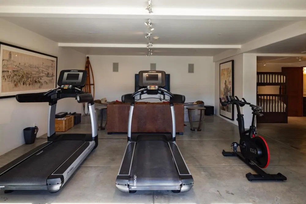 18 Touche Carmel, CA 93923