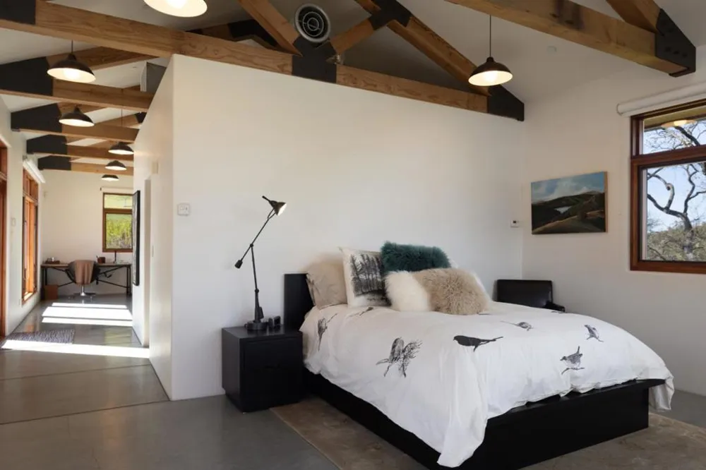 18 Touche Carmel, CA 93923