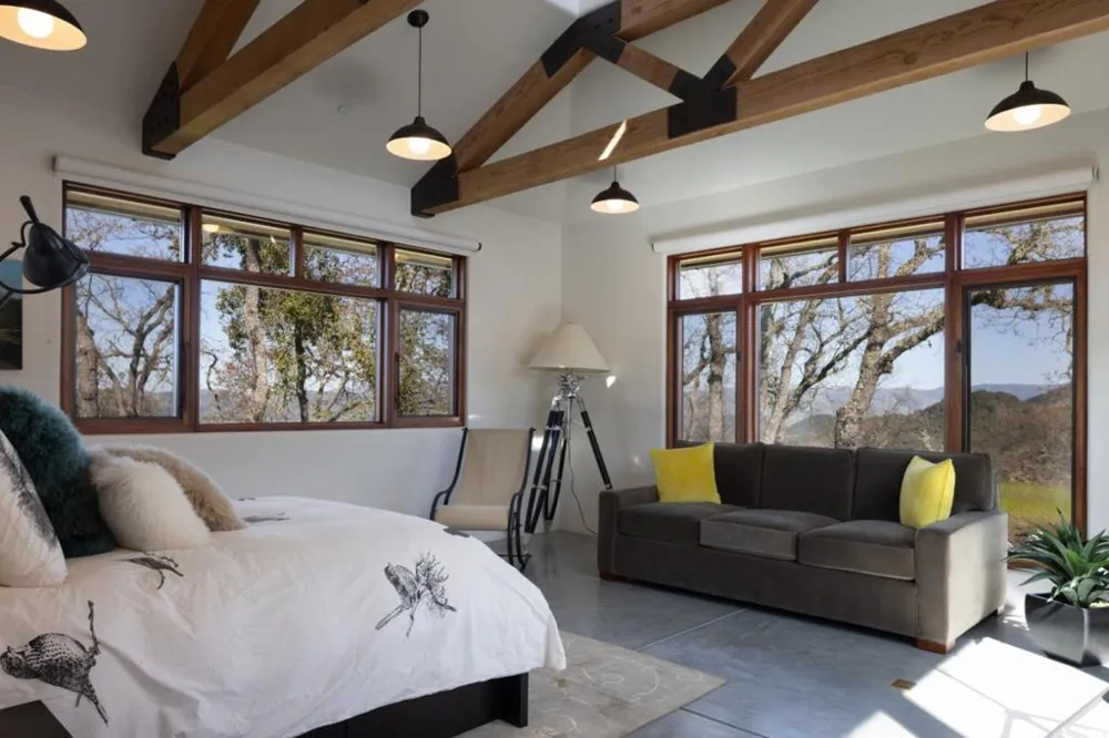 18 Touche Carmel, CA 93923