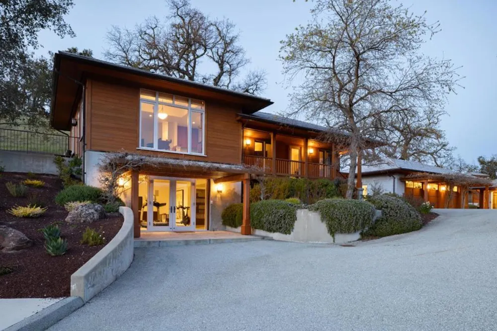 18 Touche Carmel, CA 93923