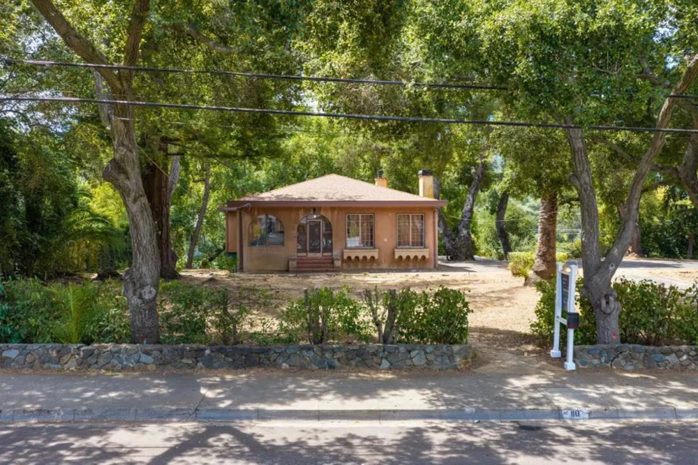 110 Johnson Avenue Los Gatos, CA 95030