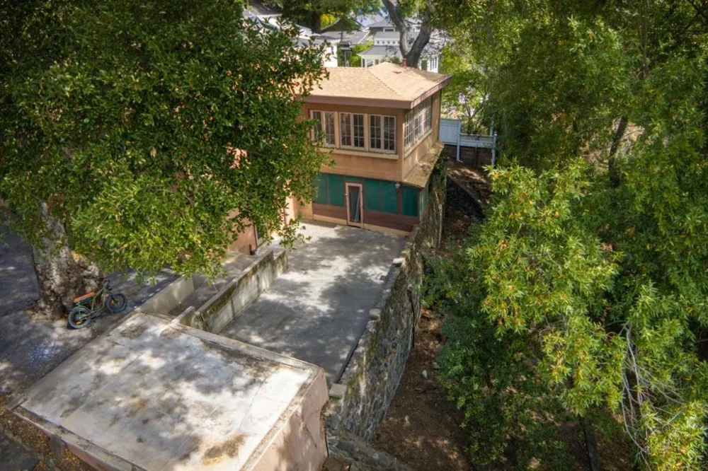 110 Johnson Avenue Los Gatos, CA 95030