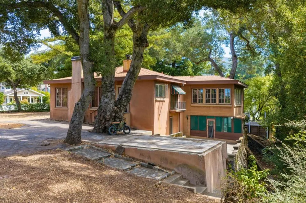 110 Johnson Avenue Los Gatos, CA 95030