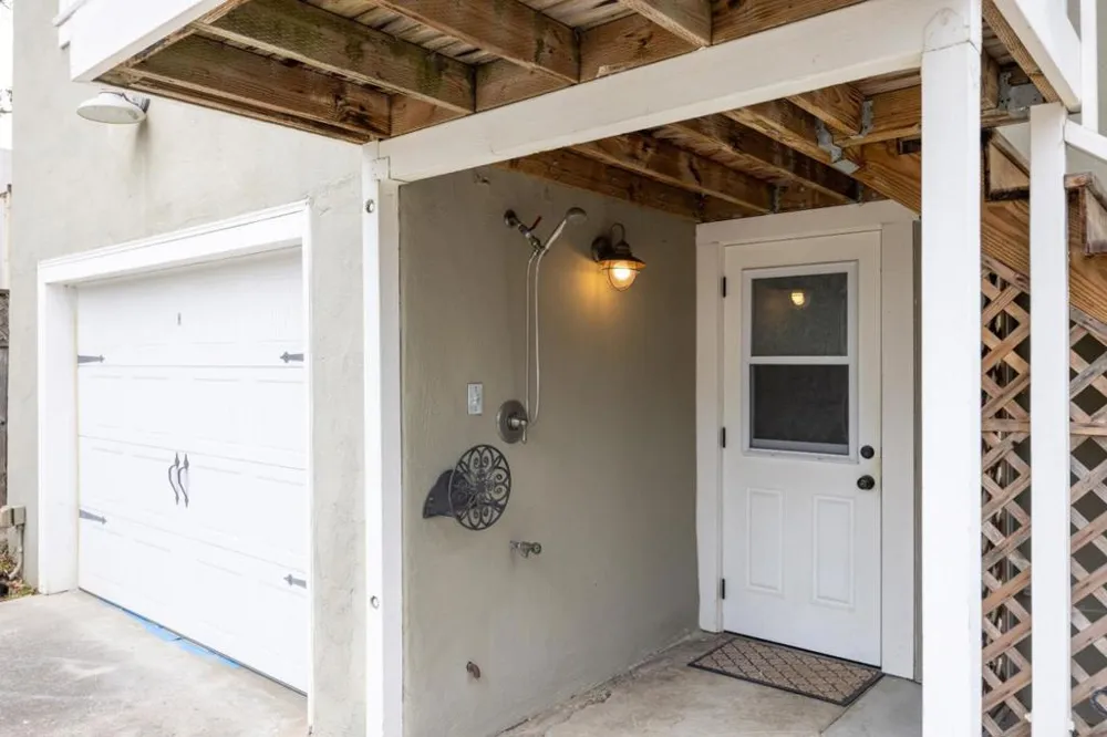 537 Larkin Street Monterey, CA 93940