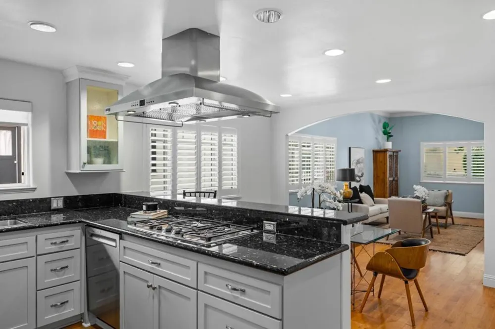 537 Larkin Street Monterey, CA 93940