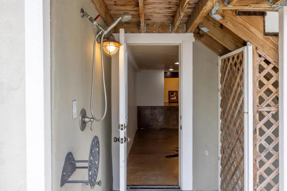537 Larkin Street Monterey, CA 93940