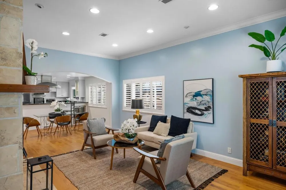 537 Larkin Street Monterey, CA 93940