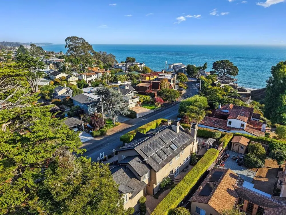 400 Seaview Drive Aptos, CA 95003