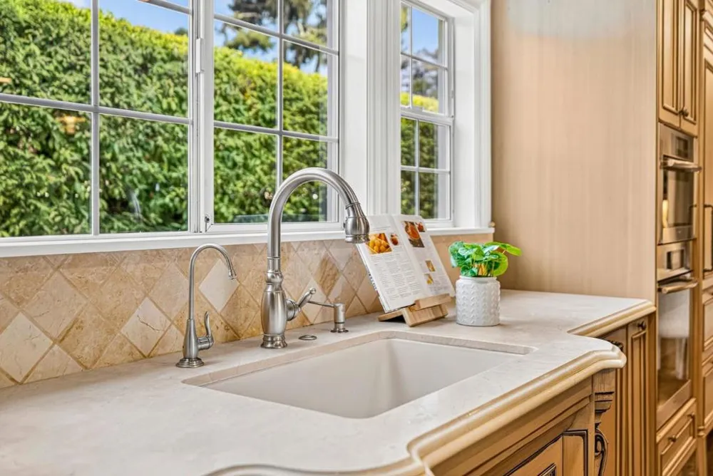 400 Seaview Drive Aptos, CA 95003
