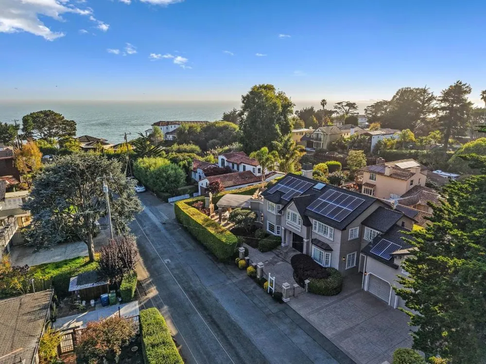 400 Seaview Drive Aptos, CA 95003