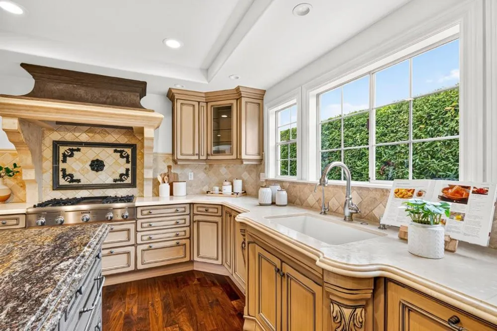 400 Seaview Drive Aptos, CA 95003