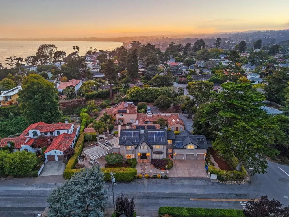 400 Seaview Drive Aptos, CA 95003
