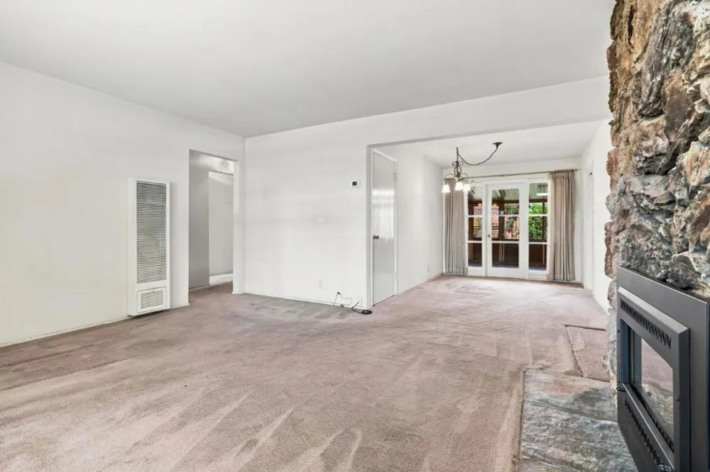 333 G STREET Redwood City, CA 94063