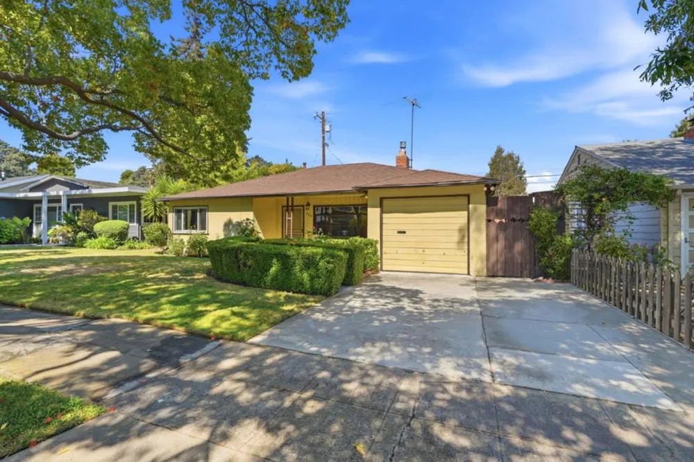 333 G STREET Redwood City, CA 94063