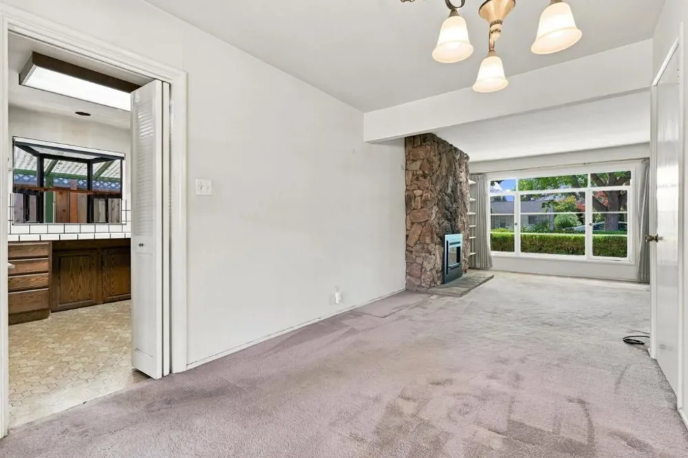 333 G STREET Redwood City, CA 94063