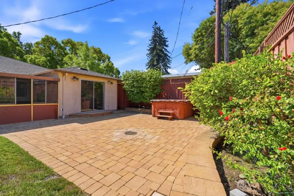 333 G STREET Redwood City, CA 94063