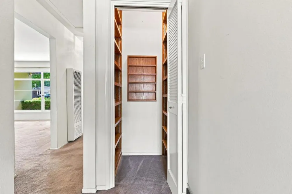 333 G STREET Redwood City, CA 94063