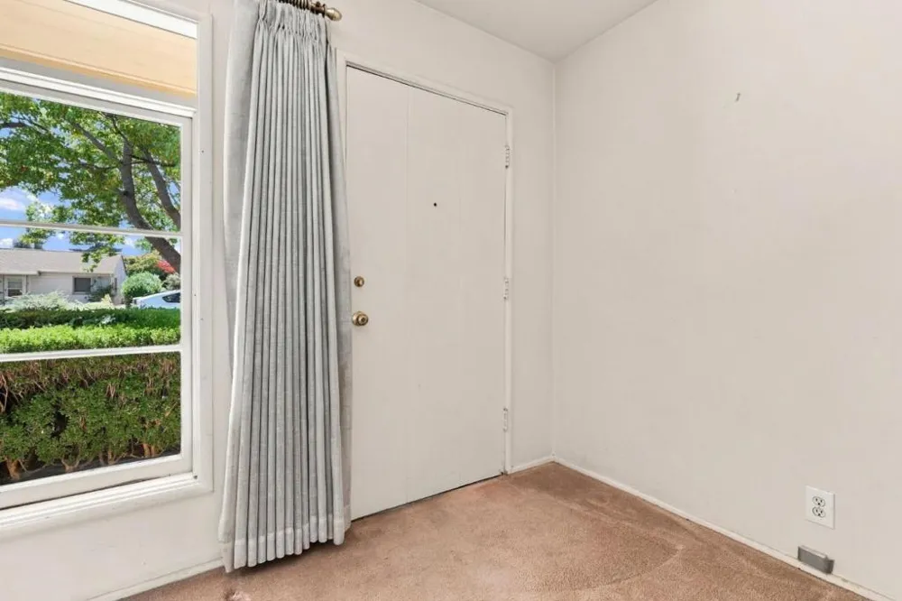 333 G STREET Redwood City, CA 94063