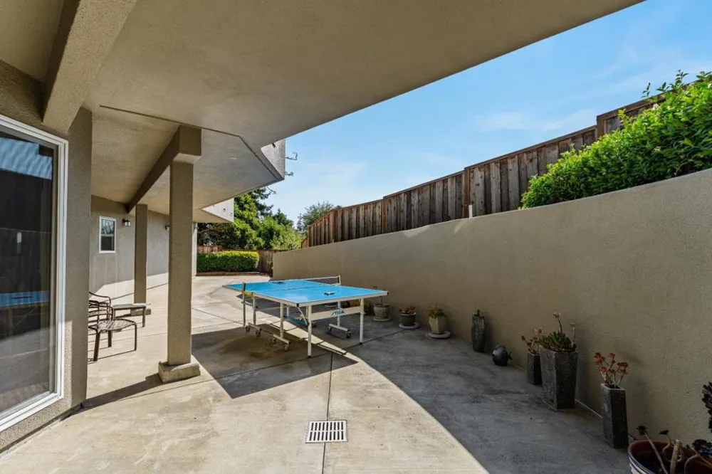 213 Sand Street Aptos, CA 95003