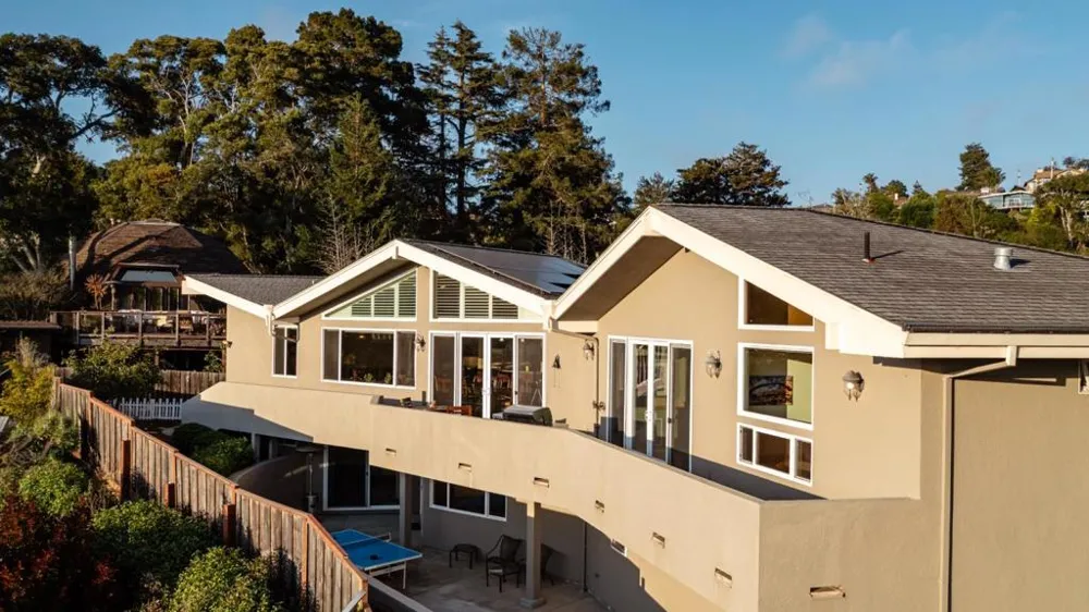 213 Sand Street Aptos, CA 95003