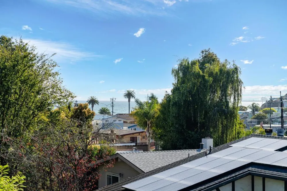 213 Sand Street Aptos, CA 95003