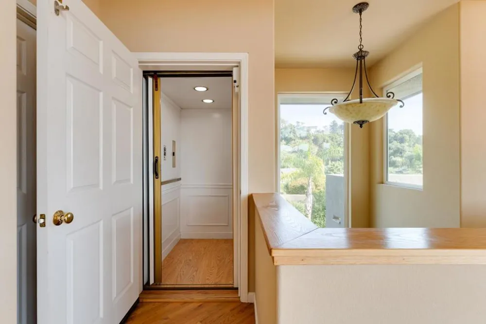 213 Sand Street Aptos, CA 95003