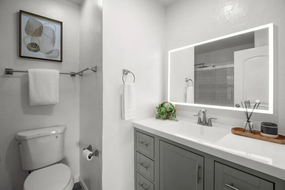 2424 Douglas Street Union City, CA 94587