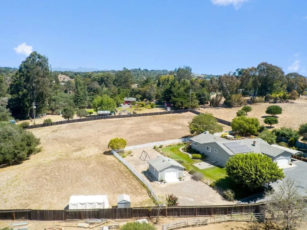 2443 San Juan Road Aromas, CA 95004