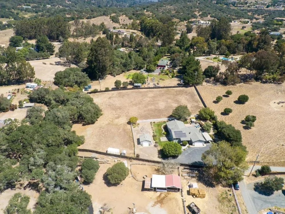 2443 San Juan Road Aromas, CA 95004