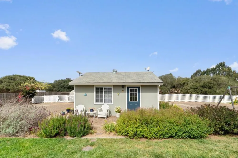 2443 San Juan Road Aromas, CA 95004