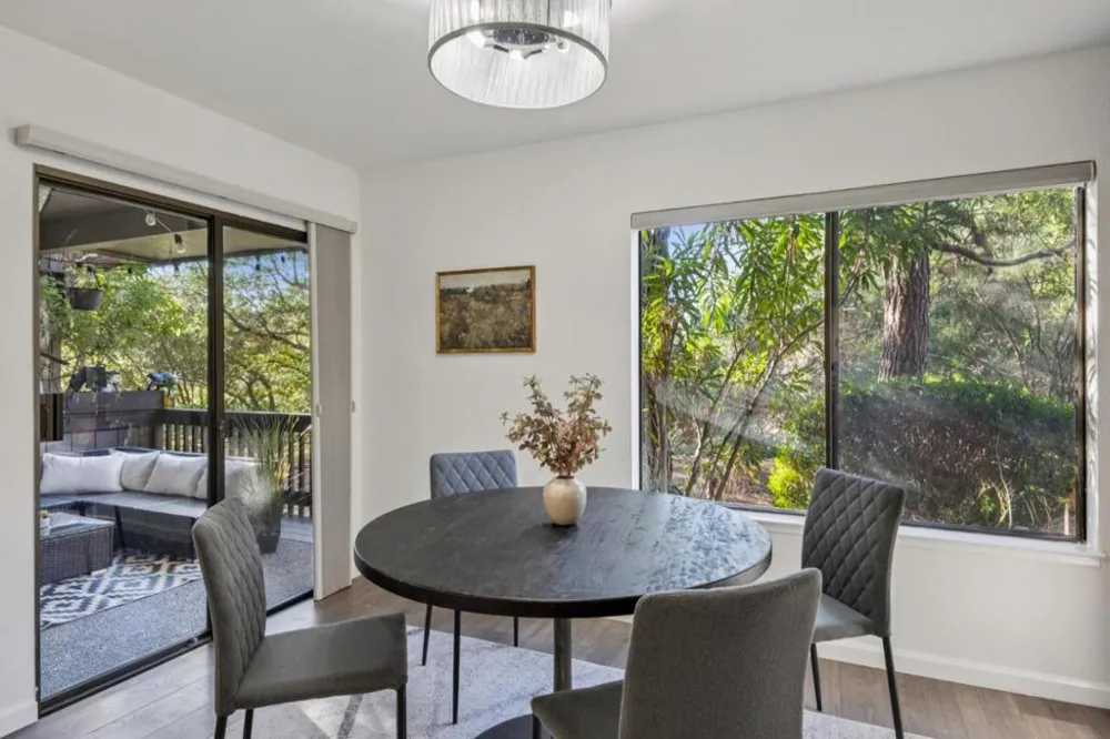 3350 La Mesa Drive #4 San Carlos, CA 94070