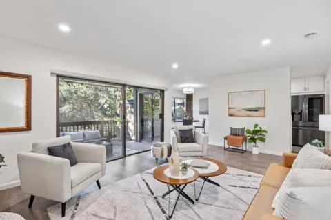 3350 La Mesa Drive #4