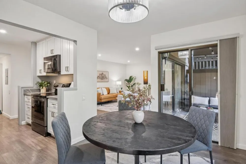 3350 La Mesa Drive #4 San Carlos, CA 94070