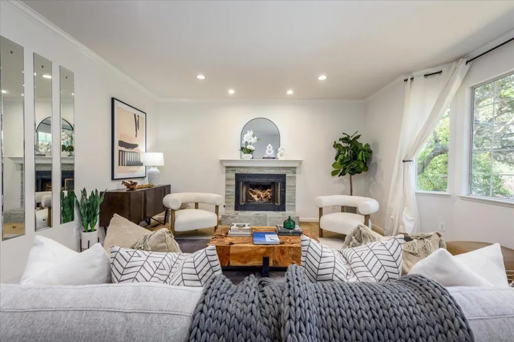 203 Sylvan Way Redwood City, CA 94062