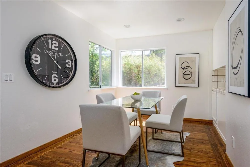 203 Sylvan Way Redwood City, CA 94062