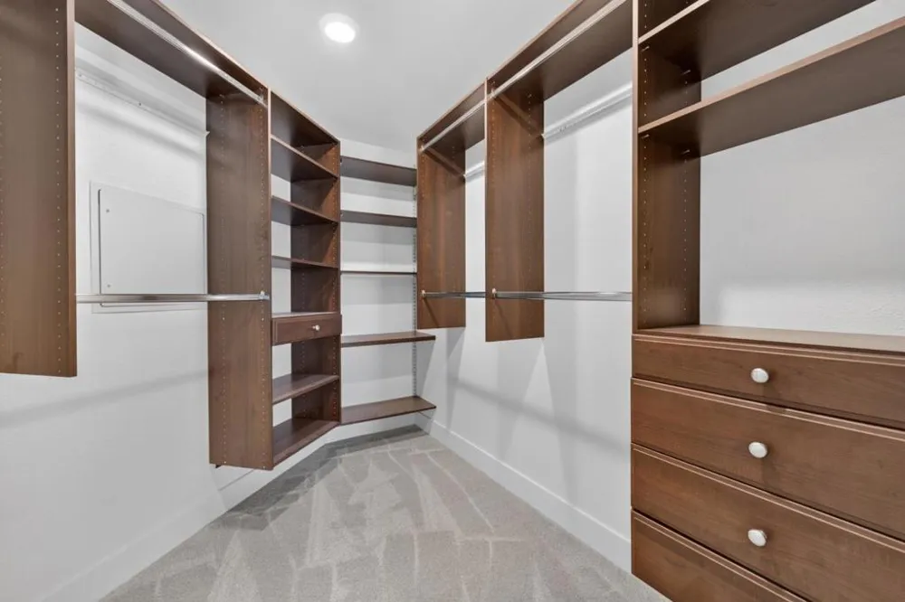 657 Walnut Street #331 San Carlos, CA 94070