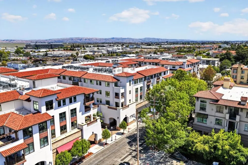 657 Walnut Street #331 San Carlos, CA 94070