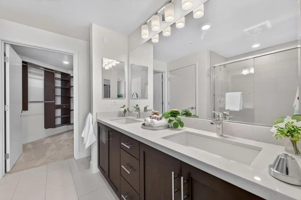 657 Walnut Street #331 San Carlos, CA 94070