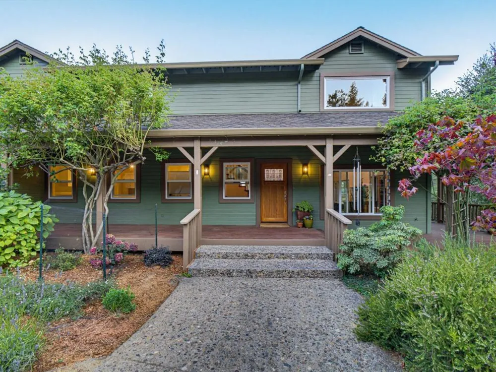 700 Meadowridge Road Watsonville, CA 95076