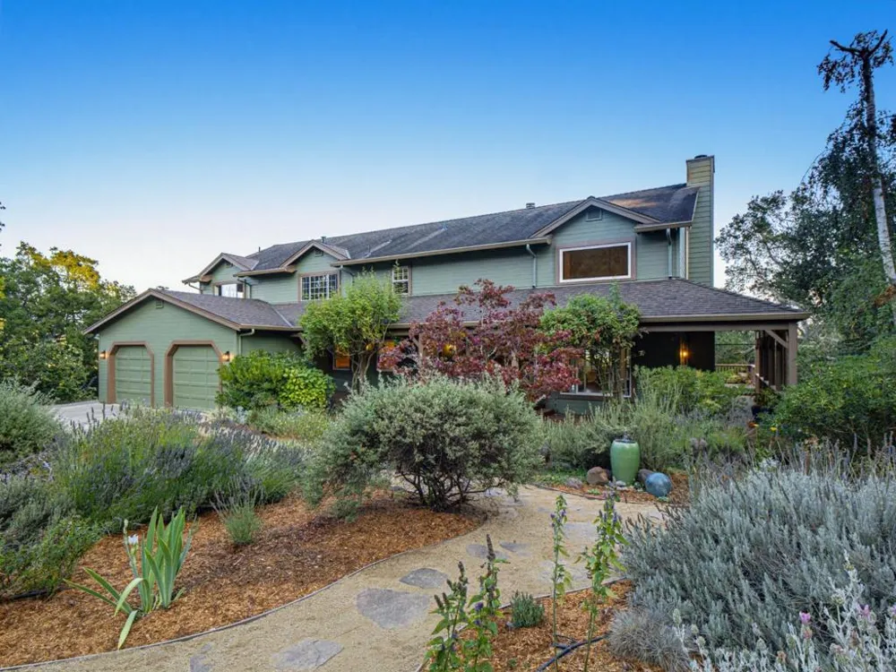 700 Meadowridge Road Watsonville, CA 95076