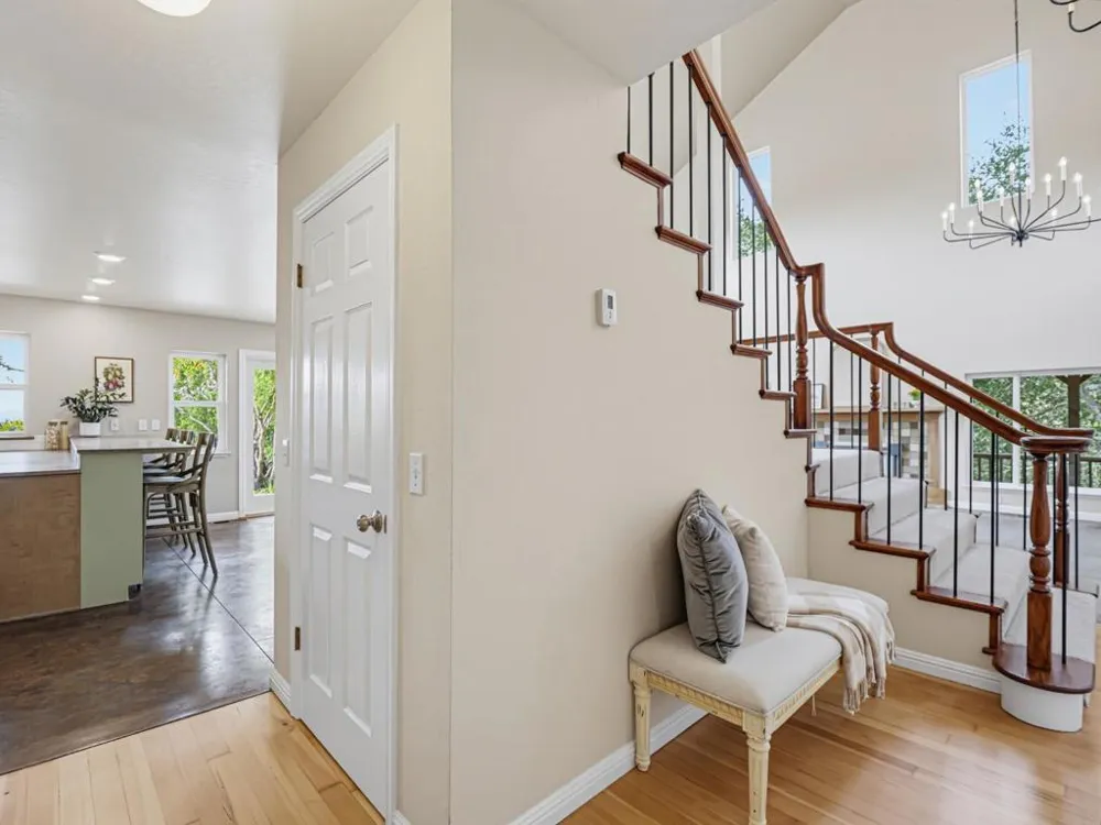 700 Meadowridge Road Watsonville, CA 95076