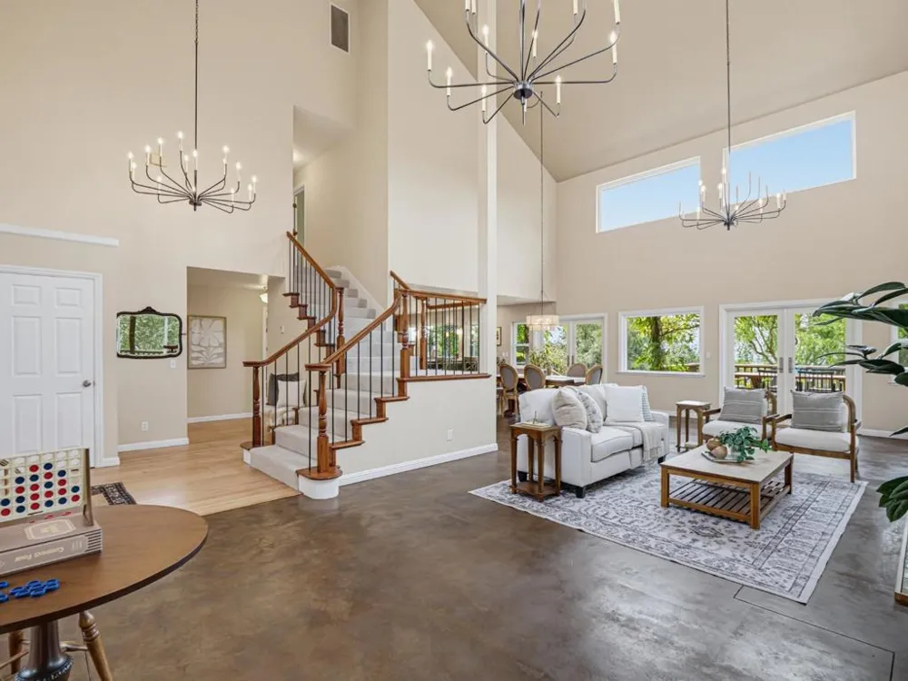 700 Meadowridge Road Watsonville, CA 95076