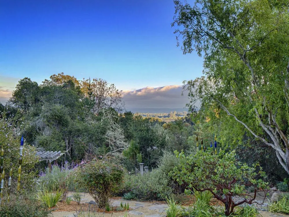 700 Meadowridge Road Watsonville, CA 95076