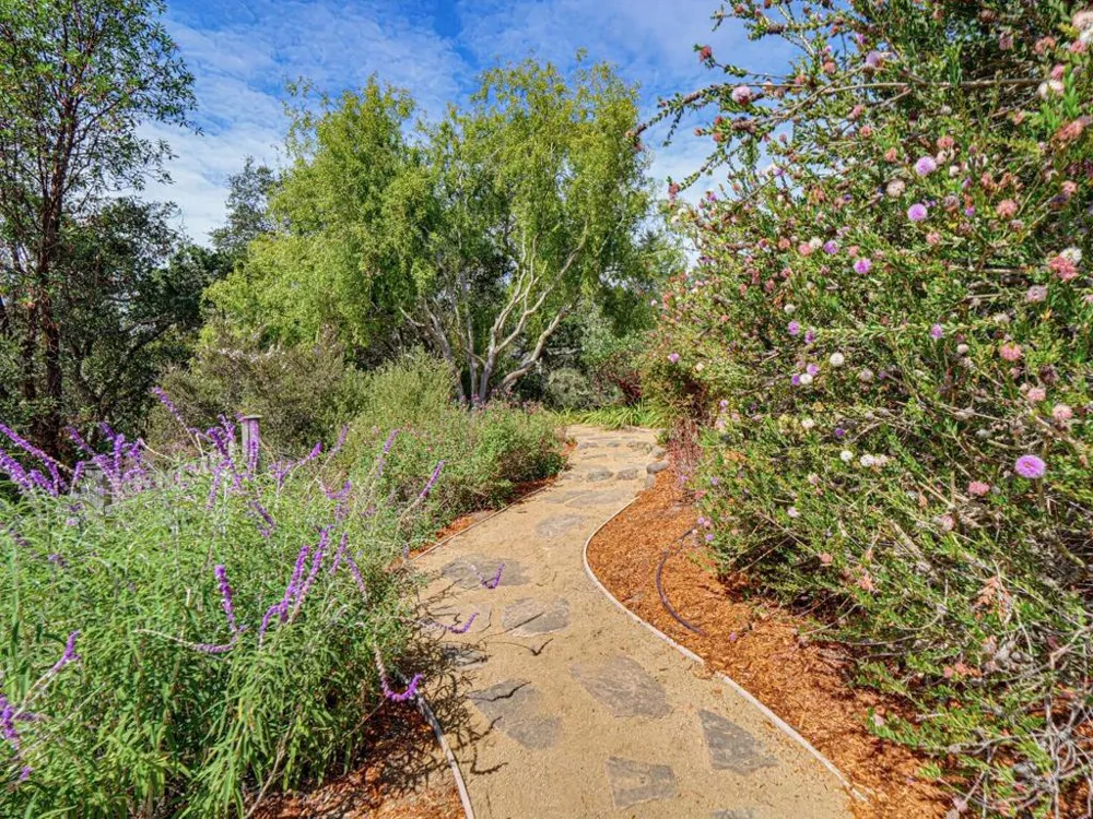700 Meadowridge Road Watsonville, CA 95076